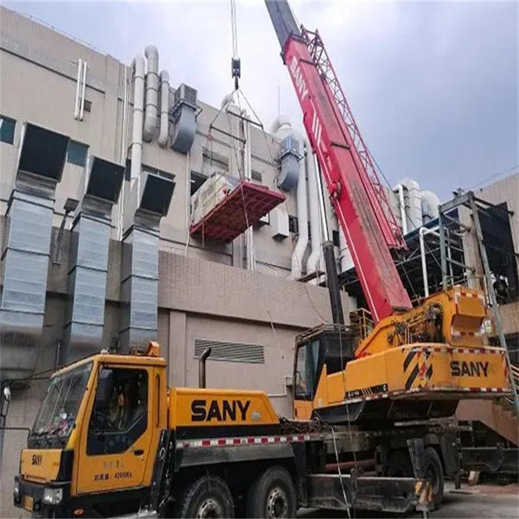 崖州一百吨吊车吊臂多长